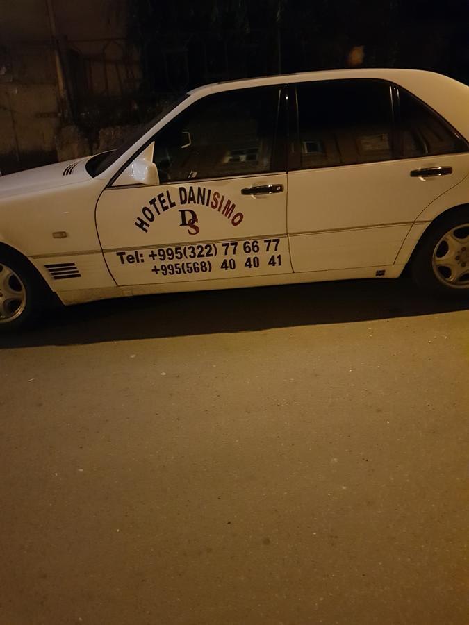 Danisimo Hotel Tbilisi Eksteriør billede