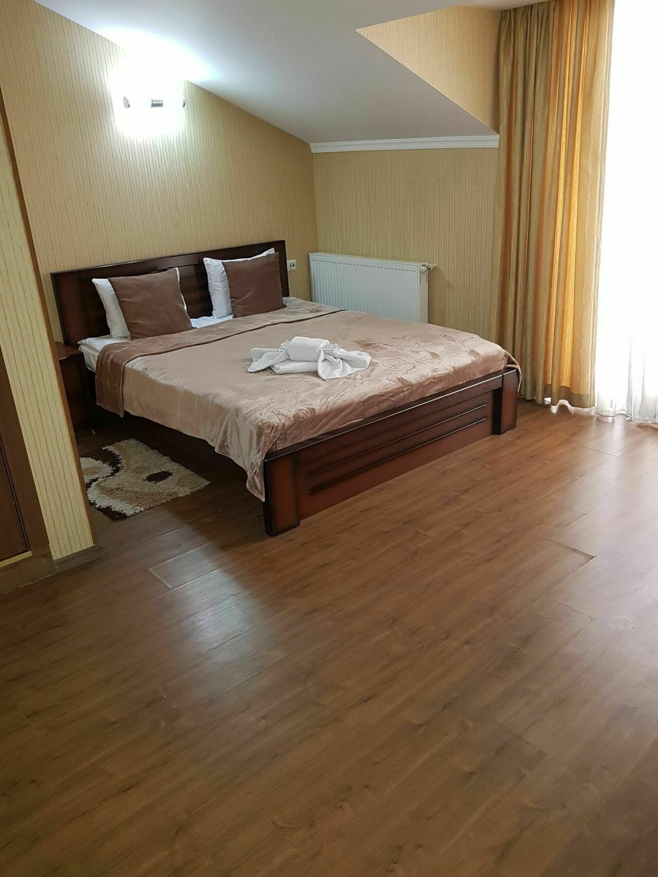 Danisimo Hotel Tbilisi Eksteriør billede