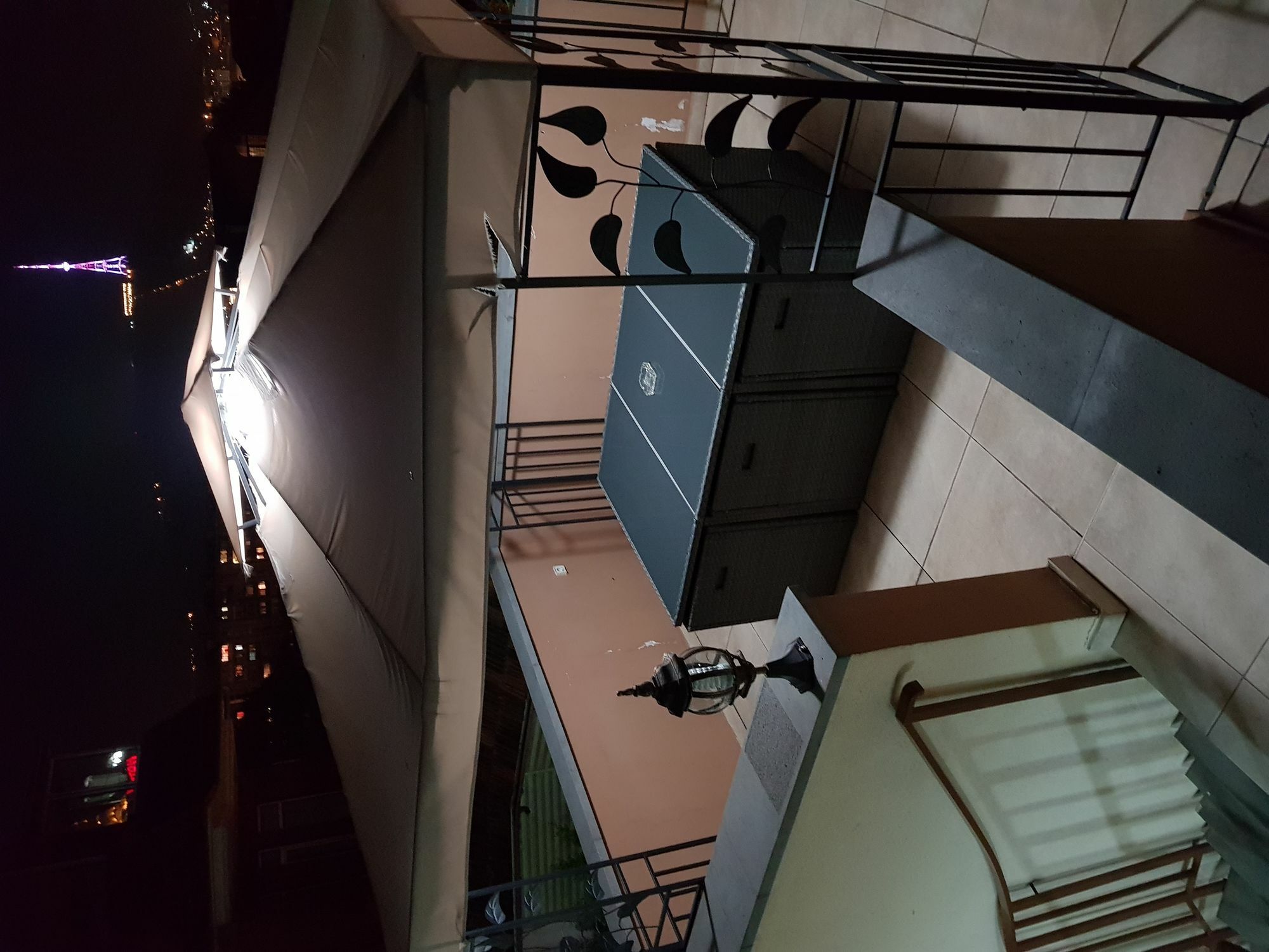 Danisimo Hotel Tbilisi Eksteriør billede