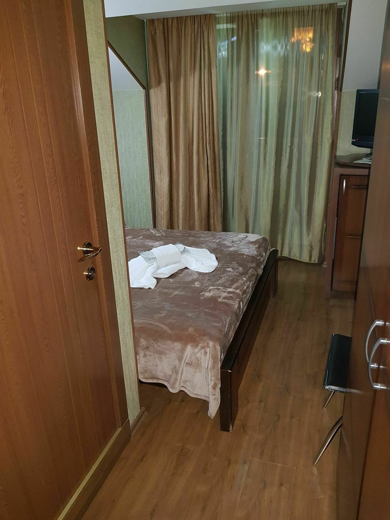 Danisimo Hotel Tbilisi Eksteriør billede