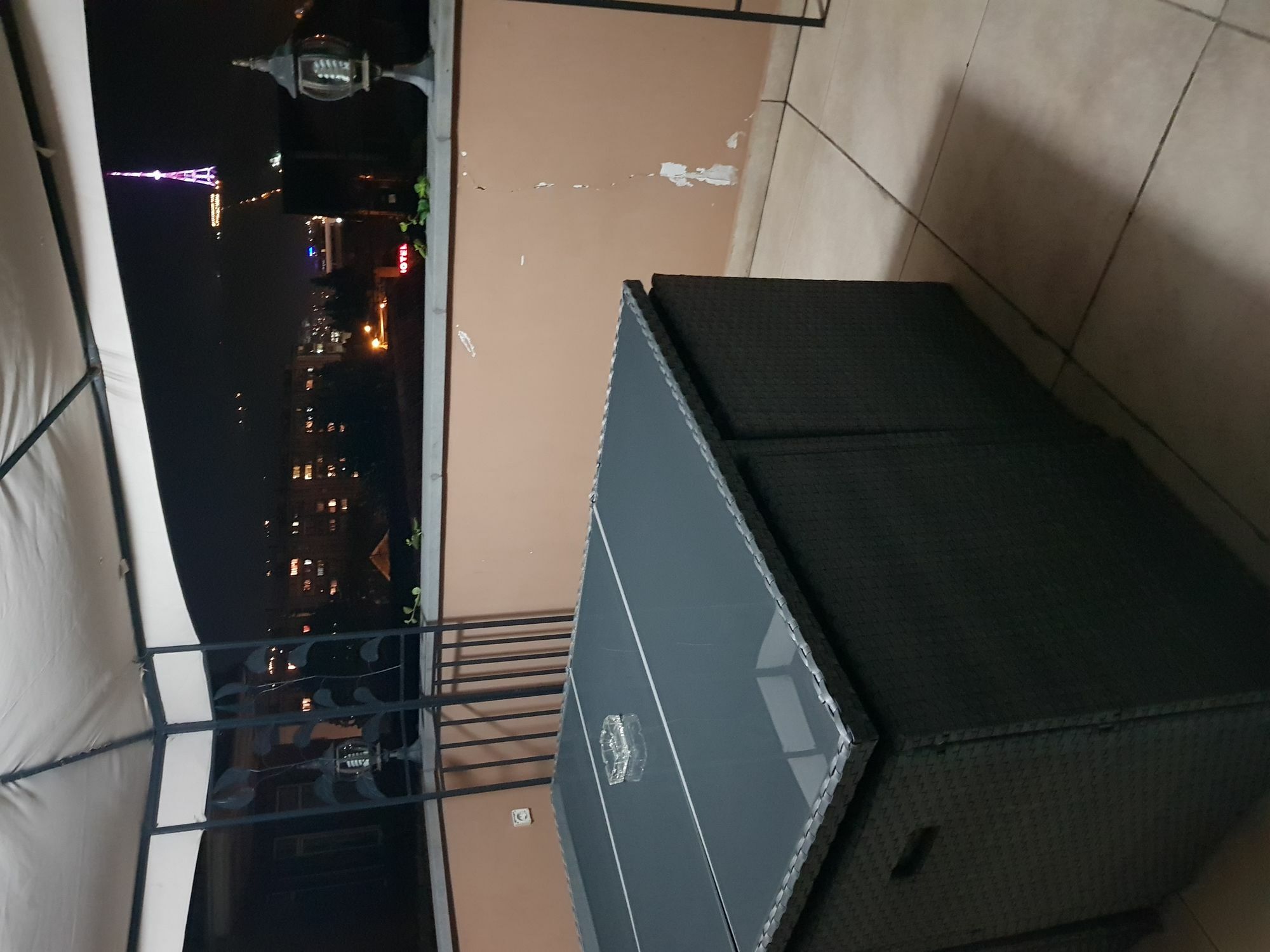 Danisimo Hotel Tbilisi Eksteriør billede