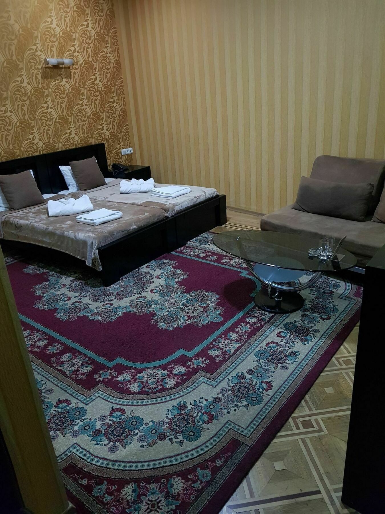 Danisimo Hotel Tbilisi Eksteriør billede